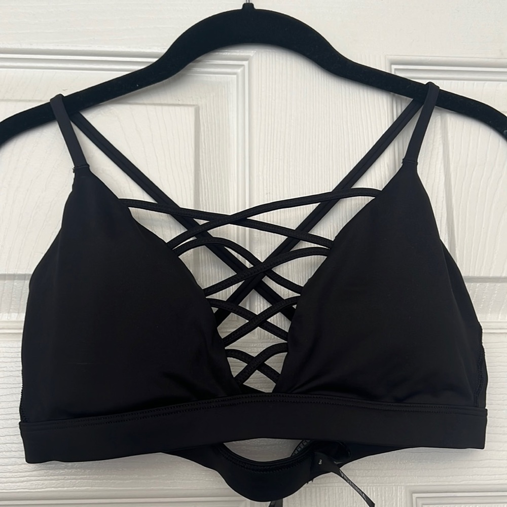 Victoria’s Secret Sport Black, racer back sports bra